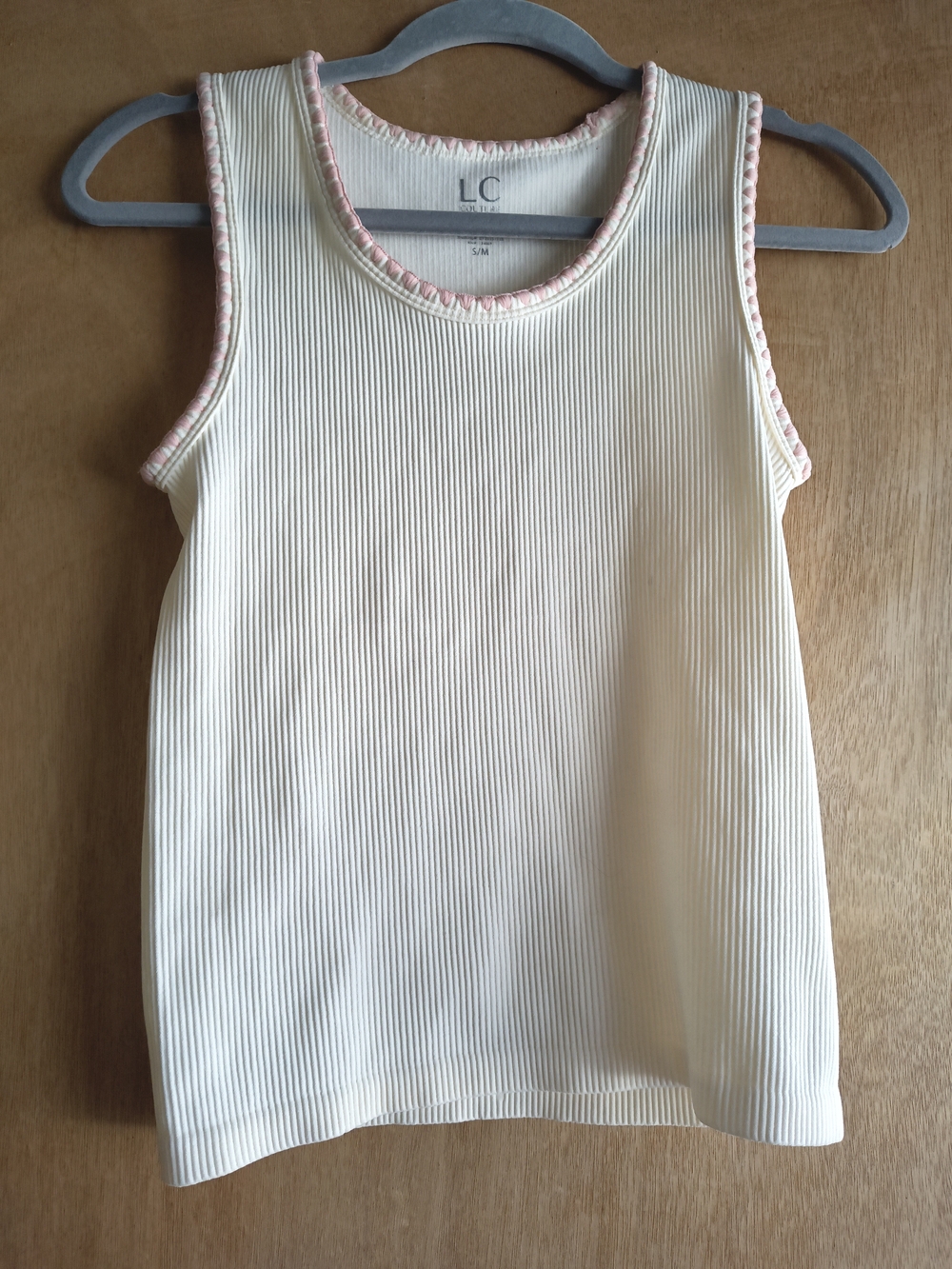 Go Couture Cream Ribbed Tank with Pink Trim